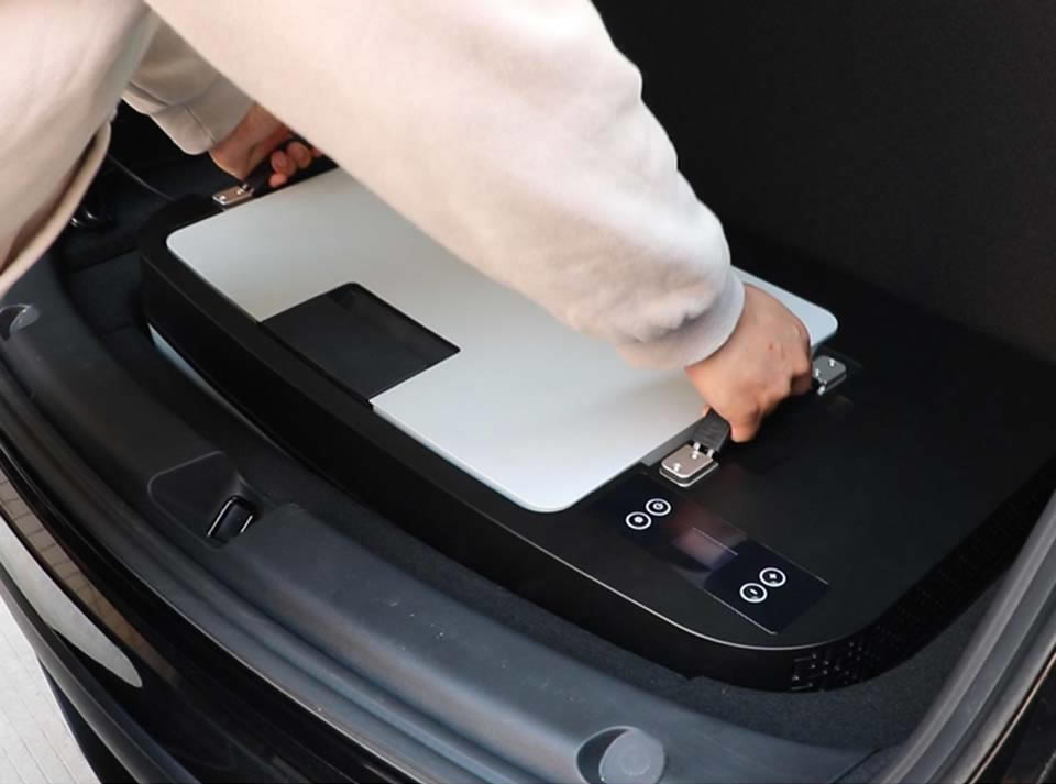 Rear Trunk On-Board Refrigerator for Tesla Model Y and Model 3 –